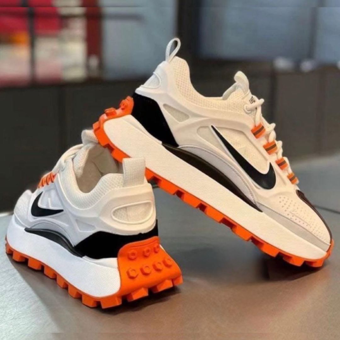 NIKE BAILLELI