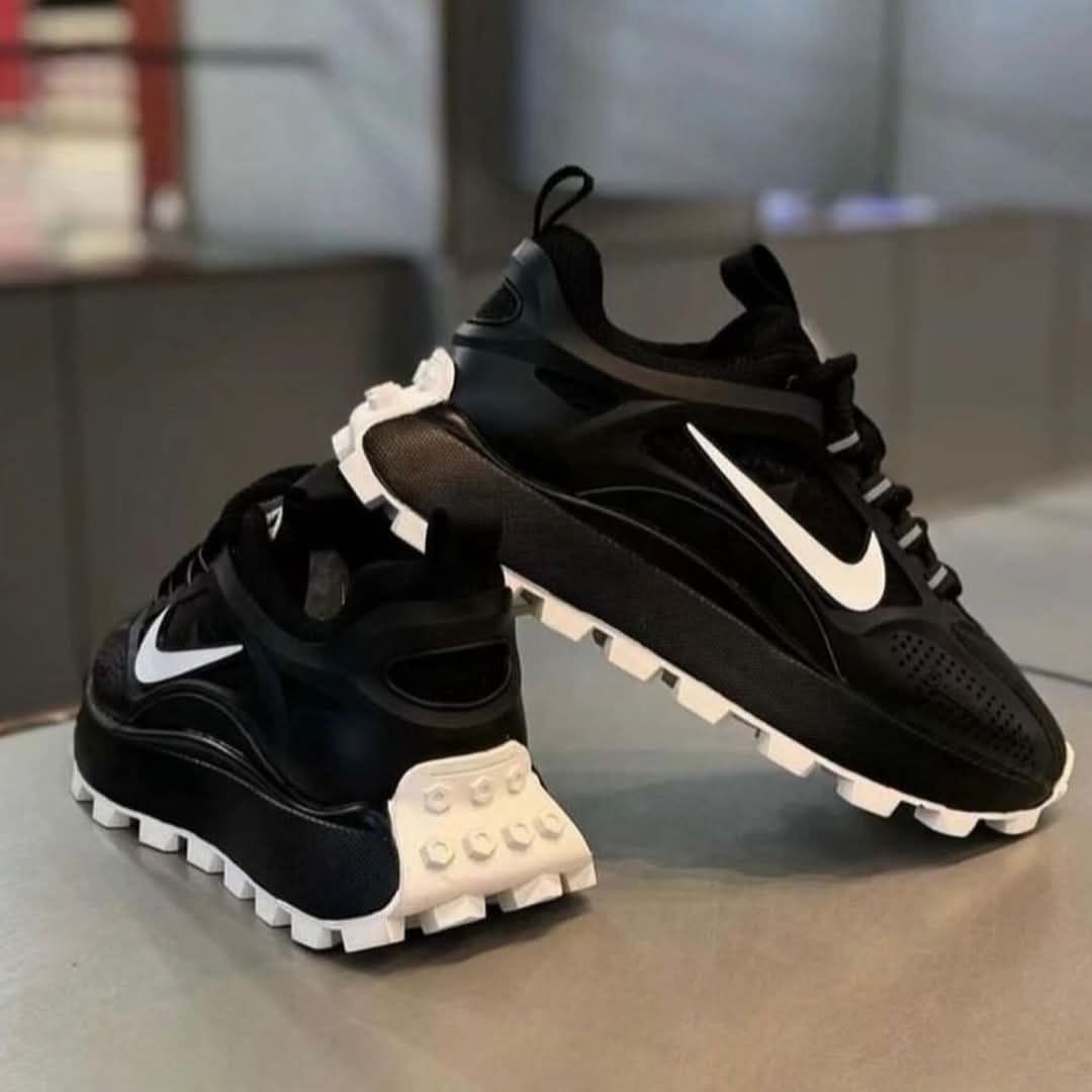 NIKE BAILLELI