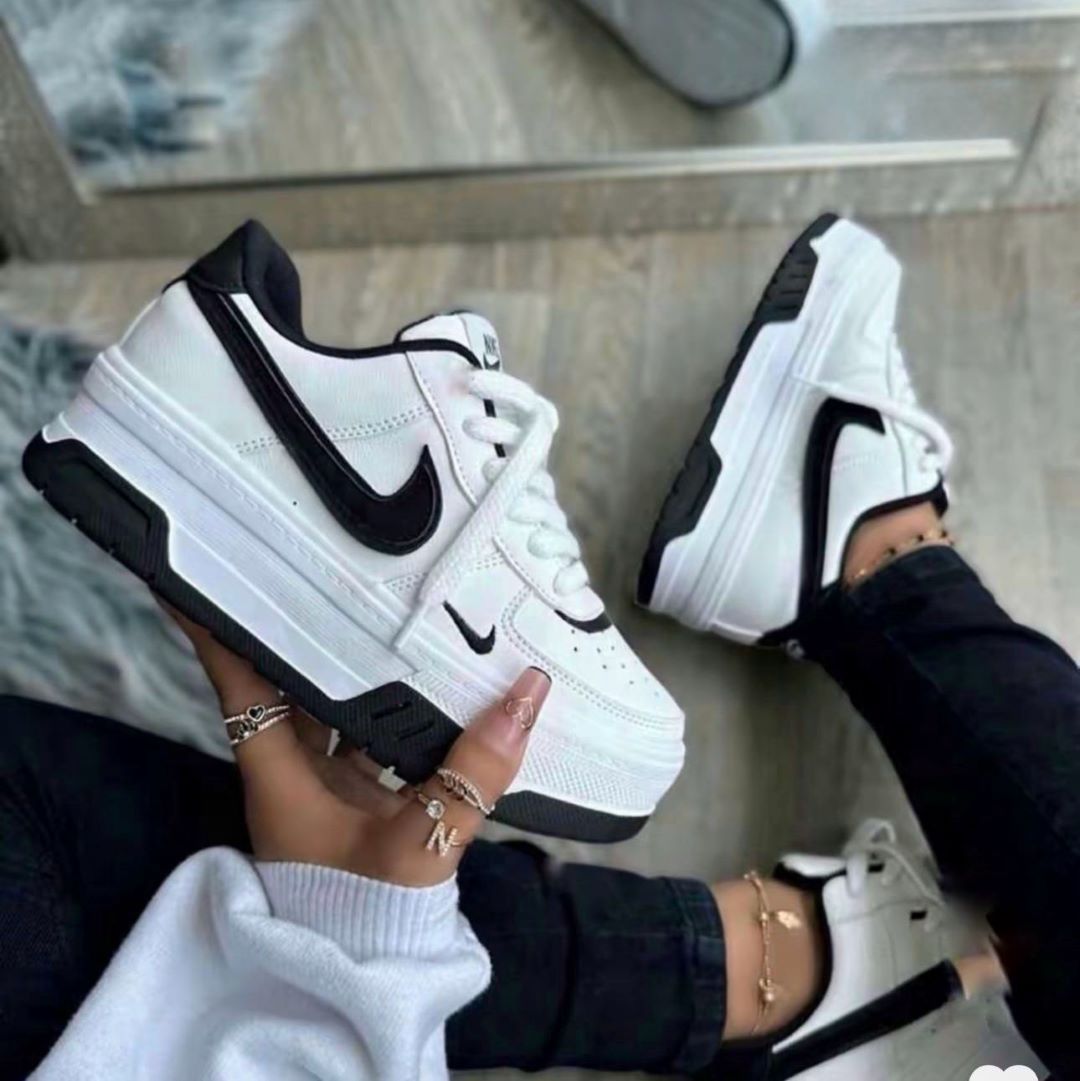 NIKE SUELA ALTA